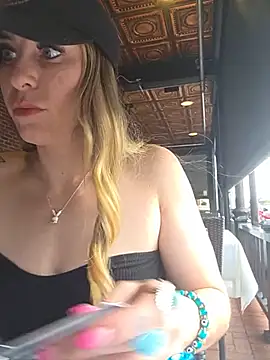 laurenlotus Adlı Modelin Web Kamerası Şovu