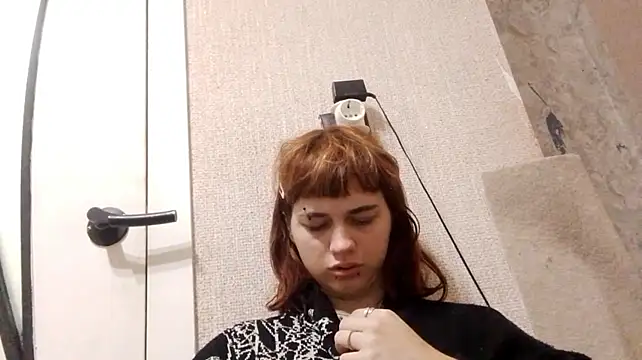 Mialivia Live XXX-Chat