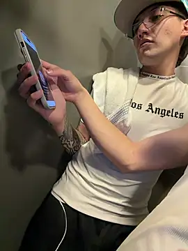 yoursexyjose Webcam Show