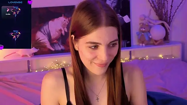 Chat +18 de Ada_meow ao vivo