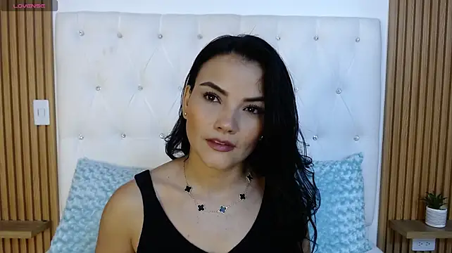 GreciaEvanss' Live XXX Chat