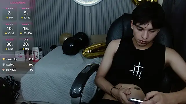 StiwenTwink Chat XXX in diretta