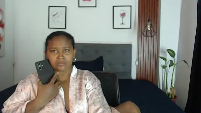 Cataleya_Laurent Chat XXX in diretta