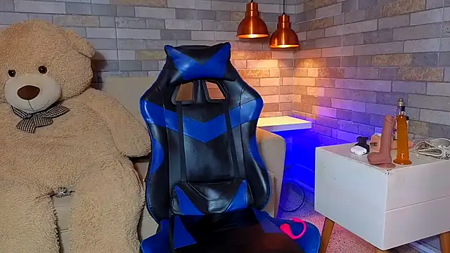 DixyPalmer Adlı Modelin Canlı XXX Sohbeti