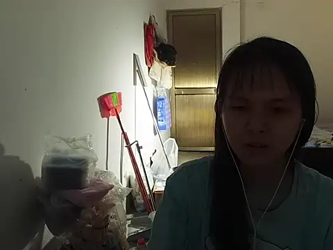 RebelAura's Live XXX Chat