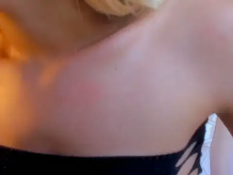 Miranda_bigcock3 Adlı Modelin Web Kamerası Şovu