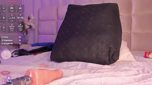 Heicy_ élő XXX-chatje