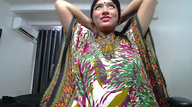 Chat XXX ao vivo de Sita_Nair