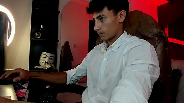 MaxiimoRomano_のライブXXXチャット