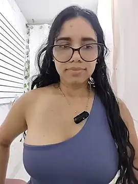alanahot94's Live XXX Chat