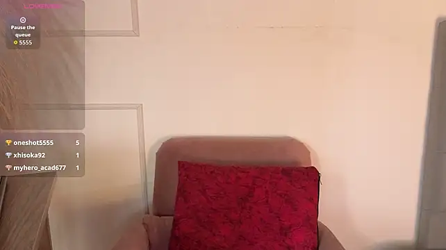 צ'אט XXX בשידור חי של Elecktra_sweet