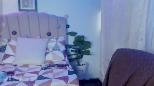 Victoria-Moon Chat XXX in diretta