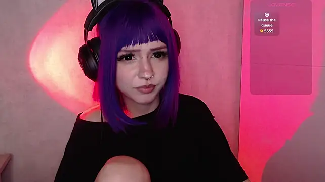 Chat XXX ao vivo de YunaLeaf