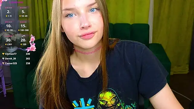 DariaAngels Show in webcam
