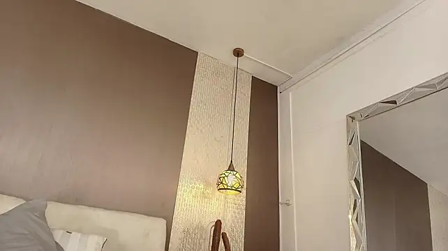 Tiifany_Baker: απευθείας συνομιλία ΧΧΧ