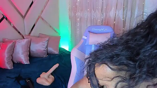 Chat XXX en directo de Jade_Thonson1