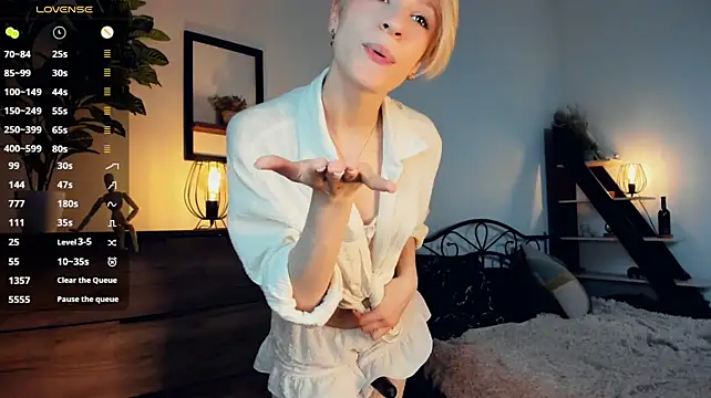 JanettePerro XXX чат на живо