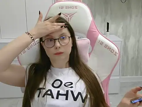 Živý XXX chat Elvirada
