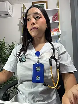 MiaCamille_'s Live XXX Chat