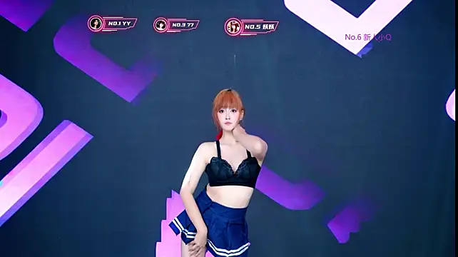Chanel-001 Webcam Show