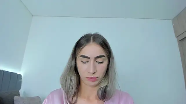 im_sarah34 লাইভ XXX চ্যাট