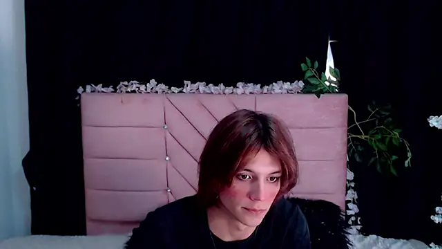 oli_dusk's Live XXX Chat