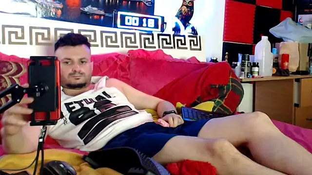 Webkamerová show Hugec0ck007