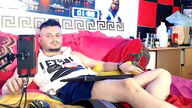Hugec0ck007's Webcam Show