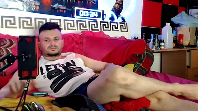 Hugec0ck007 网络视讯表演