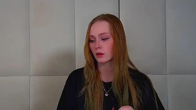 Chat +18 de AgataFoxley ao vivo