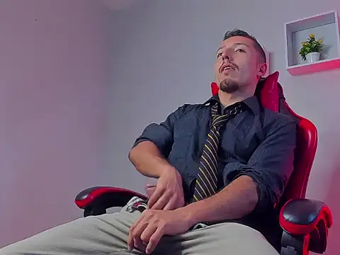 Master_Orioon Chat XXX in diretta