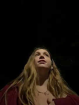 Rhyumii Chat XXX live