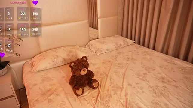Lilly_Colins – Naživo XXX chat