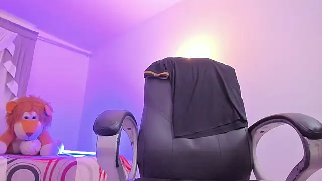 Aron_Boyy Chat XXX live