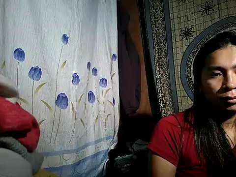 دردشة Asian_PrettyAle الجنسية المباشرة