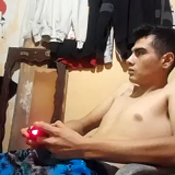 Ortiz3404's Live XXX Chat
