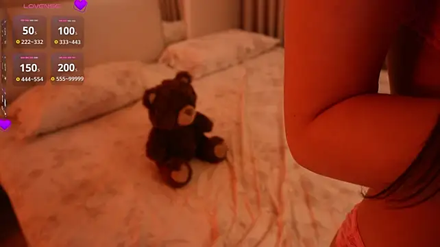 Lilly_Colins – Naživo XXX chat