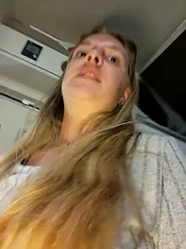 VanLifeVixen live XXX chat