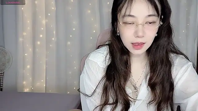 Eunwoo_o's Live XXX Chat