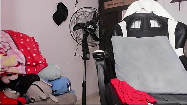 gigohot webcam show