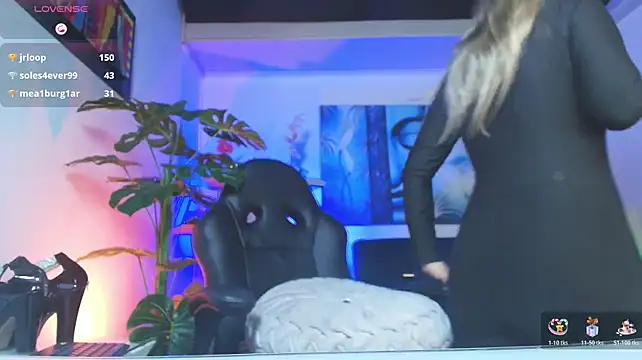 Chat +18 de Hana_Boston ao vivo