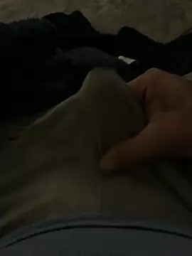 semilee21 Show in webcam