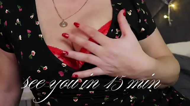 YolandaKiss' Live XXX Chat