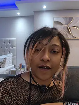 Indianbrownie Chat XXX in diretta
