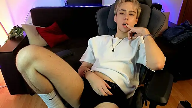 Chat XXX en directo de Yan_Cat