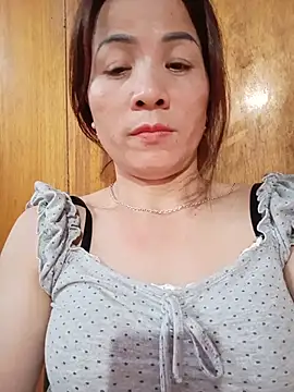 cutefix 现场XXX聊天