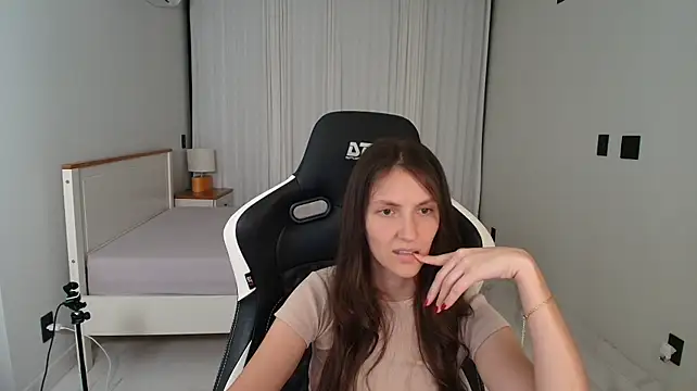 upssnowy Chat XXX live