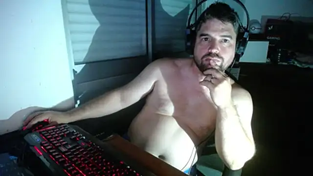 Show de Kohaynewbie na webcam