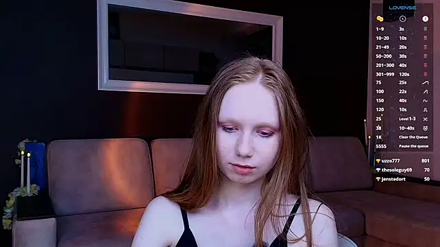 FoxyMira লাইভ XXX চ্যাট