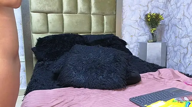 Chat +18 de ximenawilliamss ao vivo